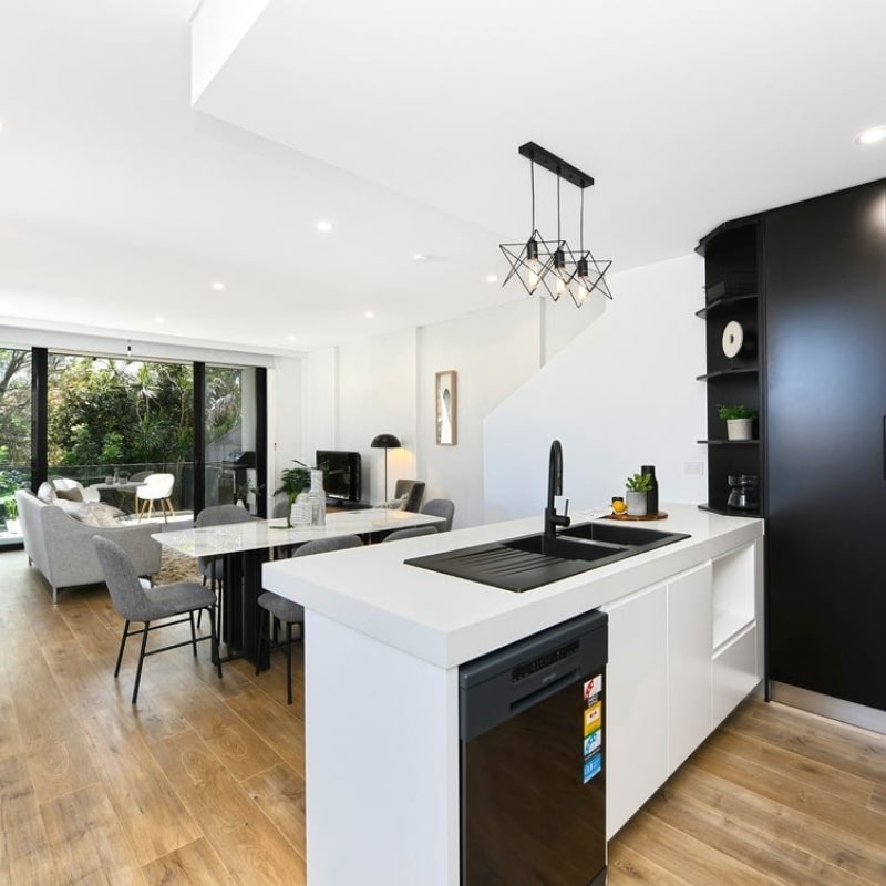 Modern kitchen at 91 King Street Mascot—space-friendly yet highly functional, designed by Sydney East Building & Renovations.